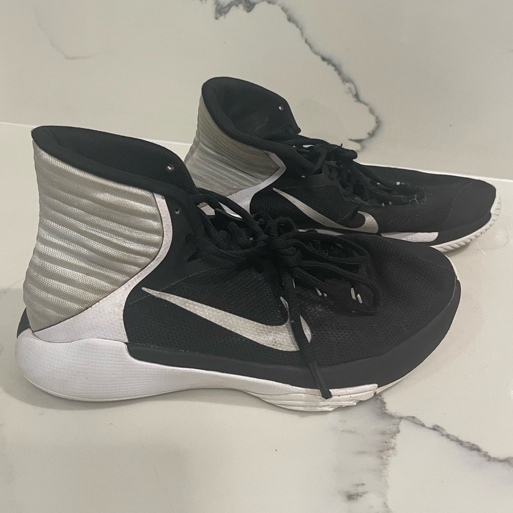 Nike Prime Hype DF 2016 Basketball Shoes, Black - 844792-001, Size 7.5